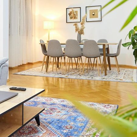 Caragiale Apartment Bukares Bagian luar foto