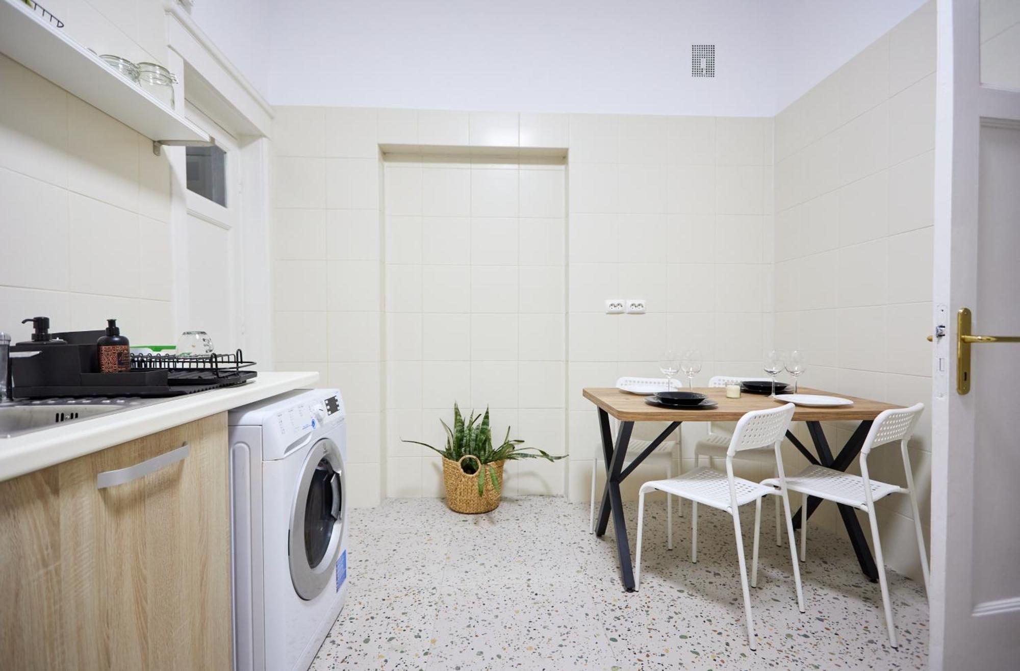 Caragiale Apartment Bukares Bagian luar foto